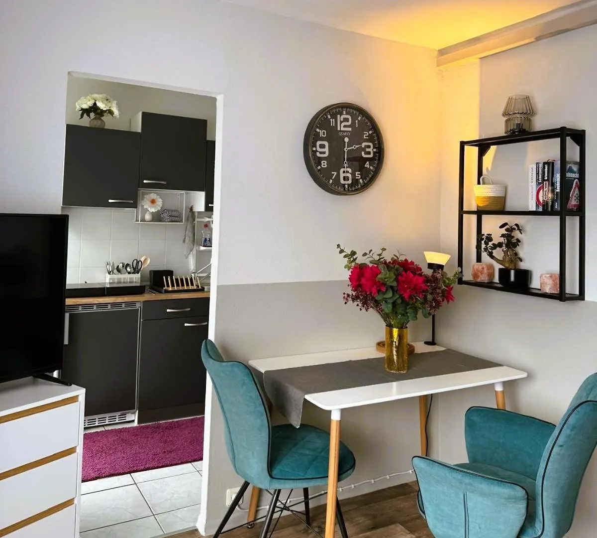 Wohlfuehlen Im Modernen Design-Apartment Mit Balkon In Best-Lage Nuremberga