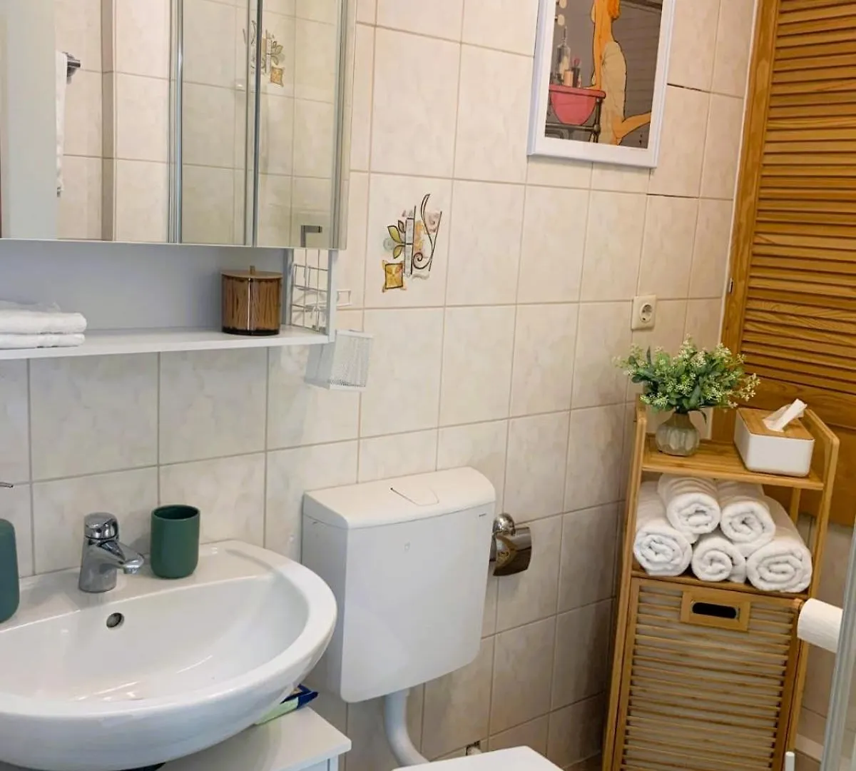 Wohlfuehlen Im Modernen Design-Apartment Mit Balkon In Best-Lage Nuremberga Apartamento